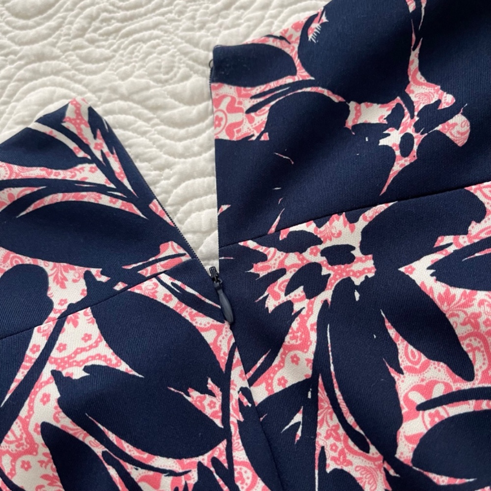 Liz Claiborne Floral Fit and Flare Sleeveless Dress Size 10 - Picture 11 of 16